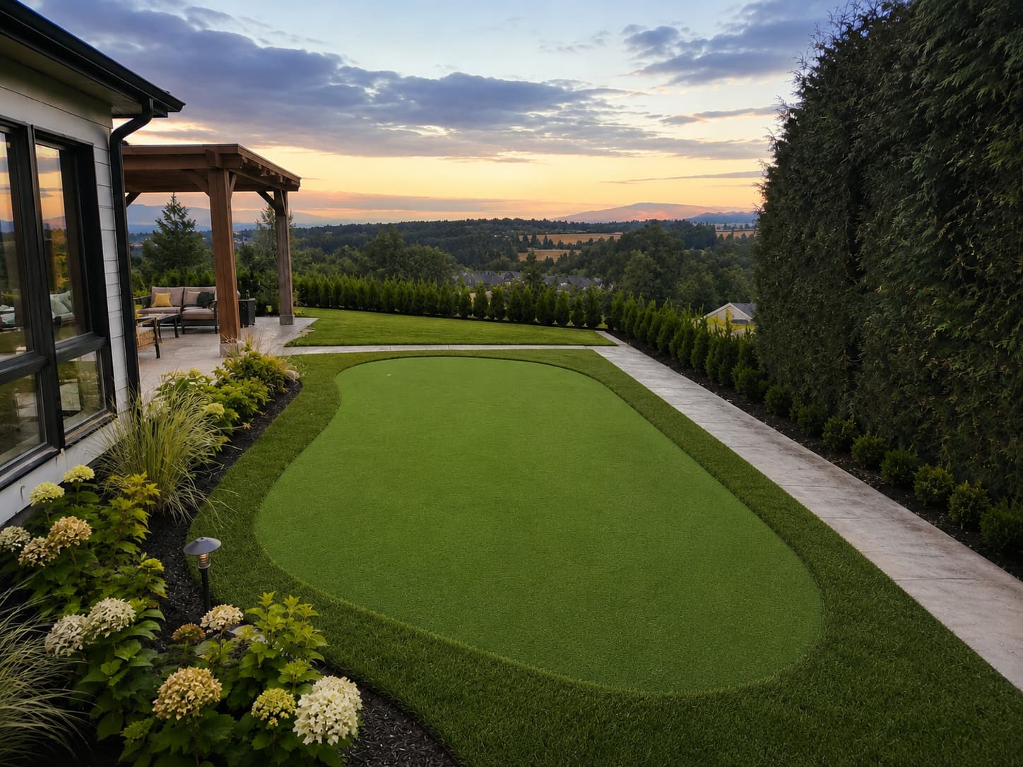 Putting green with contrasting fringe collar installed